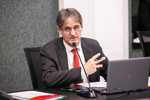 - Deputado Neodi Saretta (PT)