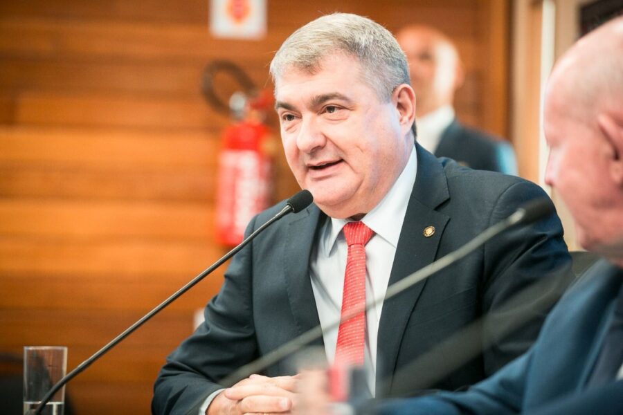 Deputado Lunelli.