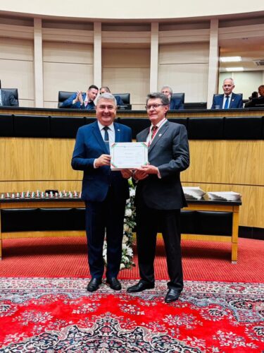 Renato Raboch recebe homenagem da Assembleia Legislativa de SC