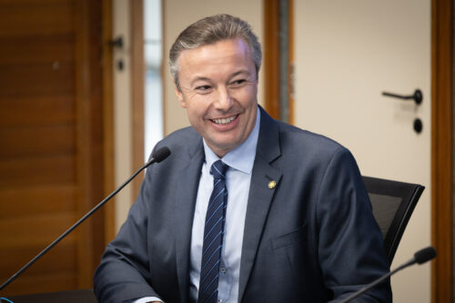 - Deputado Napoleão Bernardes (PSD)