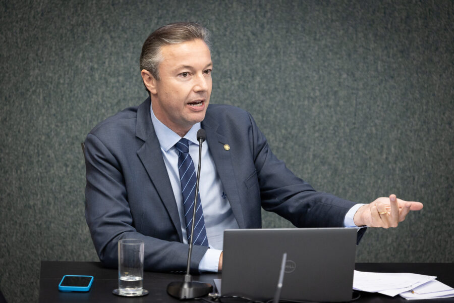 - Deputado Napoleão Bernardes (PSD)