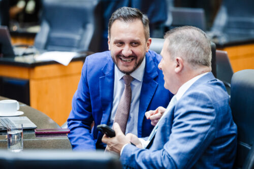 - Deputado Pepê Collaço (PP)