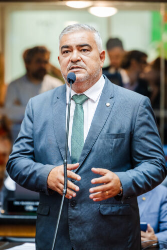 - Deputado Sargento Lima (PL)