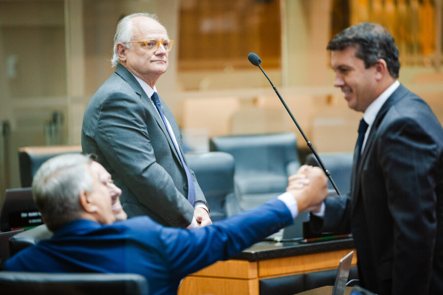 - Deputado Dr. Vicente Caropreso (PSDB)