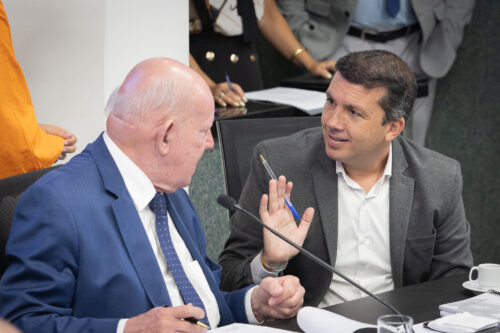 - Deputado Marcos Vieira (PSDB)
 - Camilo Martins (PODEMOS)