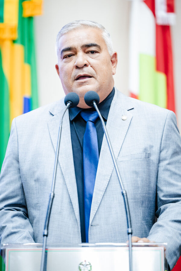 - Deputado Sargento Lima (PL)