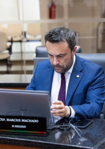 - Deputado Marcius Machado (PL)