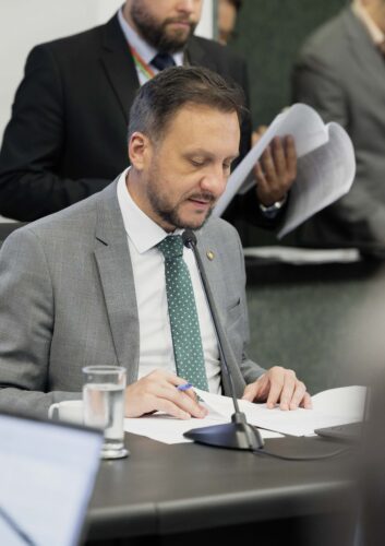 - Deputado Pepê Collaço (PP)