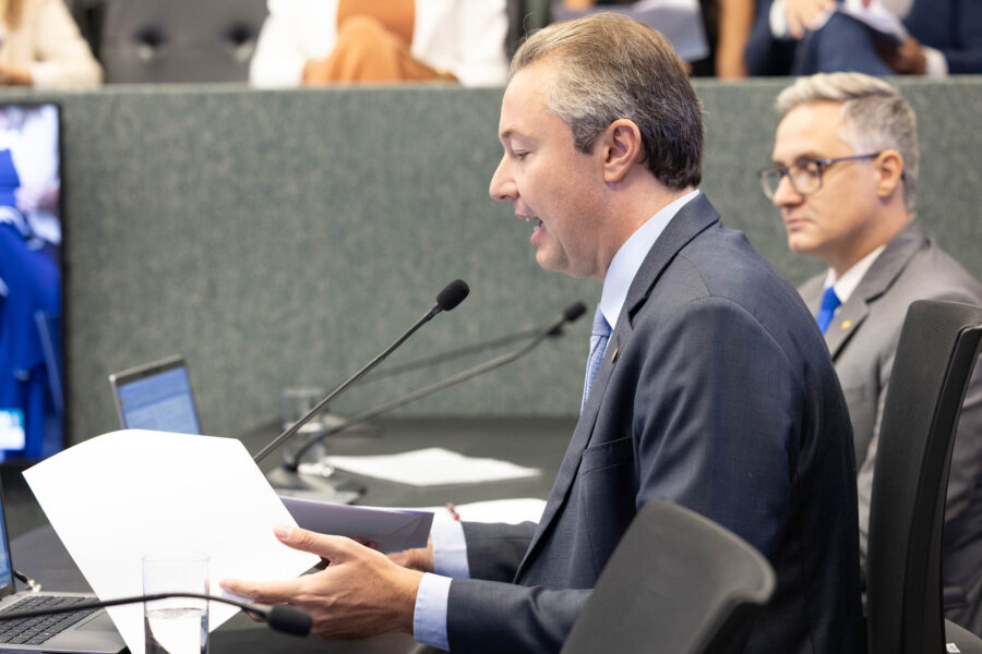 - Deputado Napoleão Bernardes (PSD)