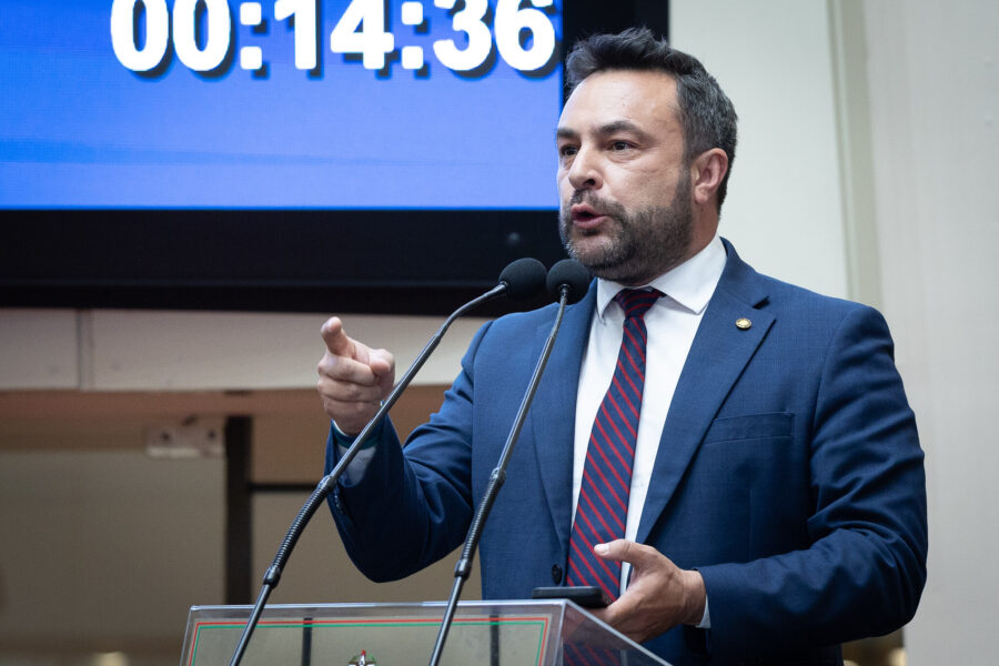 - Deputado Marcius Machado (PL)