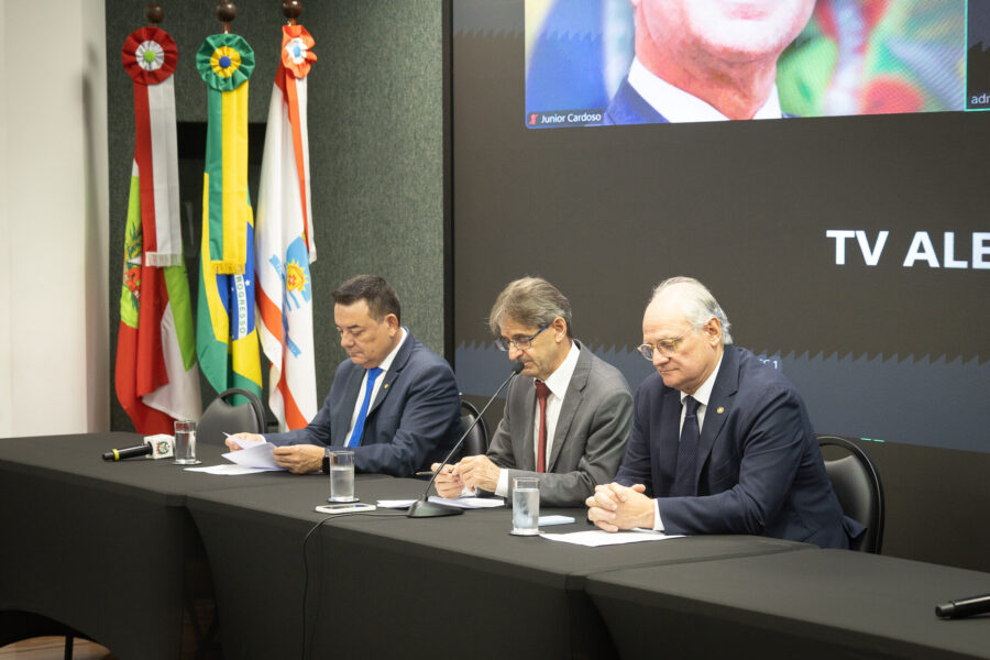 Comissão de Saúde.