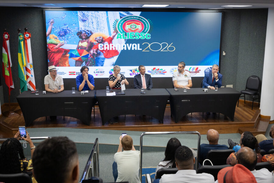 Carnaval injeta R$ 510 milhões em SC e motiva criação de Frente Parlamentar na Alesc