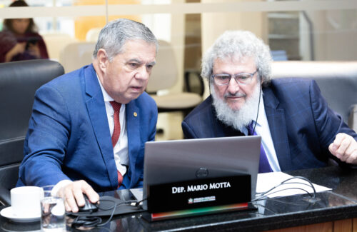 - Deputado Mário Motta (PSD)
 - Deputado Padre Pedro Baldissera (PT)