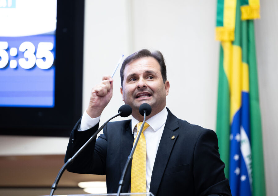 - Deputado Sérgio Guimarães(União)