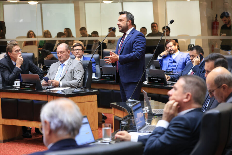- Deputado Marcius Machado (PL)