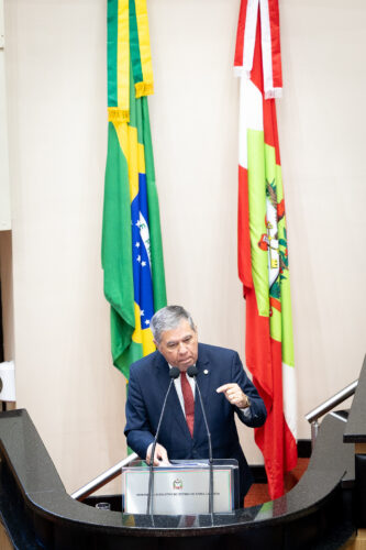 - Deputado Mário Motta (PSD)
