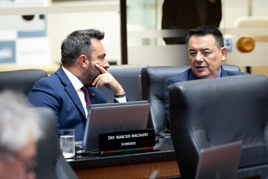 - Deputado Marcius Machado (PL) 
- Deputado Maurício Peixer (PL)