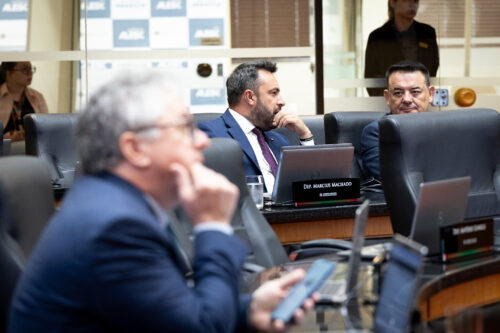 - Deputado Marcius Machado (PL) 
- Deputado Maurício Peixer (PL)