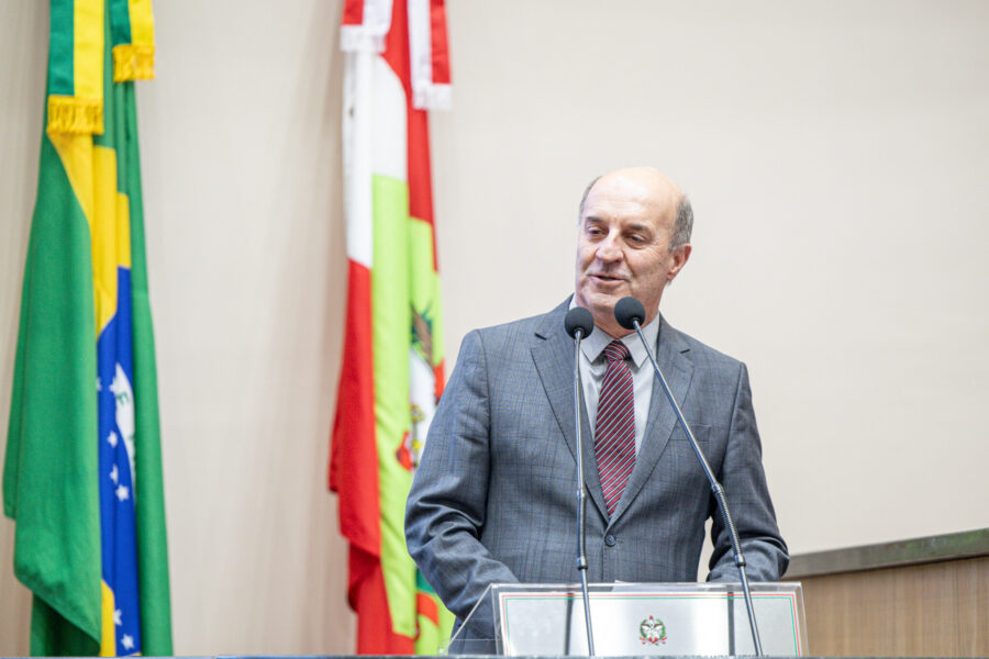 Deputado José Milton Scheffer.