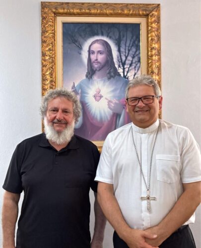 Dom Adilson, bispo de Tubarão, participa da sessão que celebra a Campanha da Fraternidade