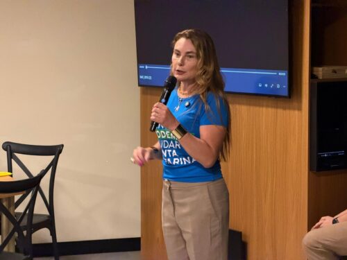 “Virou moda falar mal de Santa Catarina”, diz Paulinha em roteiro pelo Oeste