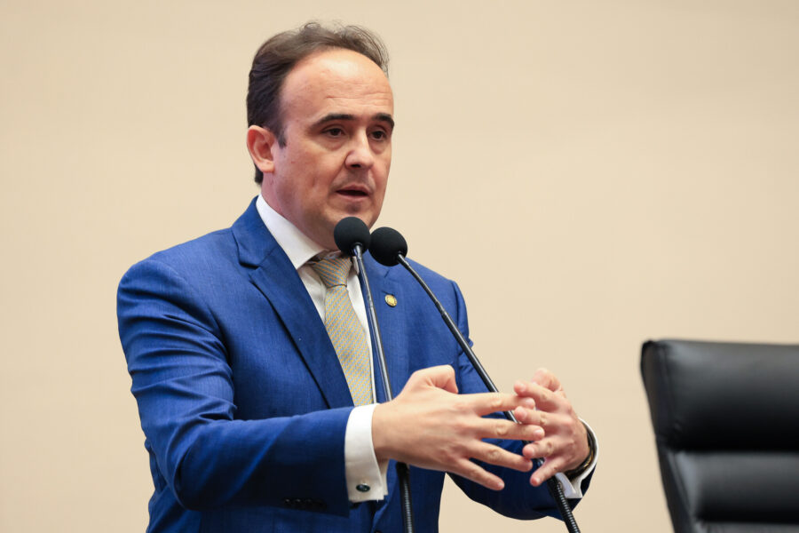 Deputado Carlos Humberto