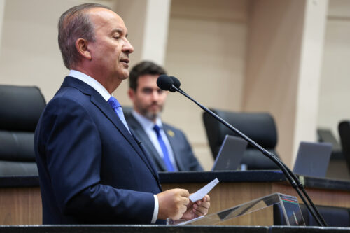 - Jorginho Mello - Governador de Santa Catarina