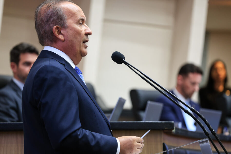 - Jorginho Mello - Governador de Santa Catarina