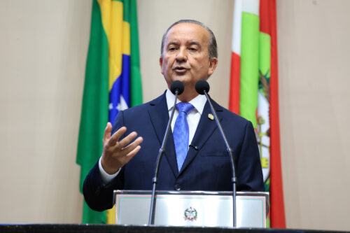 - Jorginho Mello - Governador de Santa Catarina