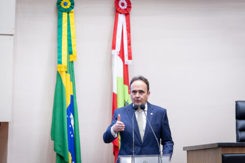 - Deputado Carlos Humberto (PL)