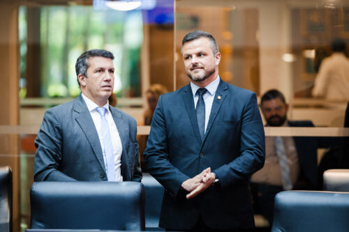 - Camilo Martins (PODEMOS)
 - Deputado Lucas Neves (PODEMOS)