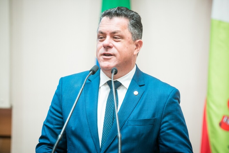 Deputado Ivan Naatz.