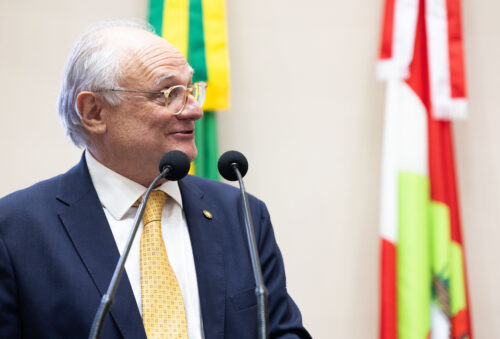 - Deputado Dr. Vicente Caropreso (PSDB)