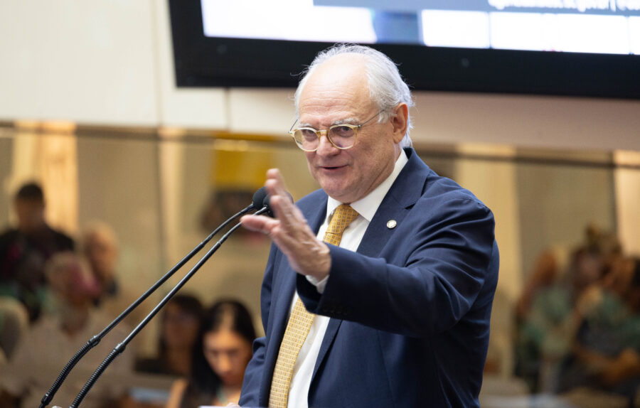 - Deputado Dr. Vicente Caropreso (PSDB)