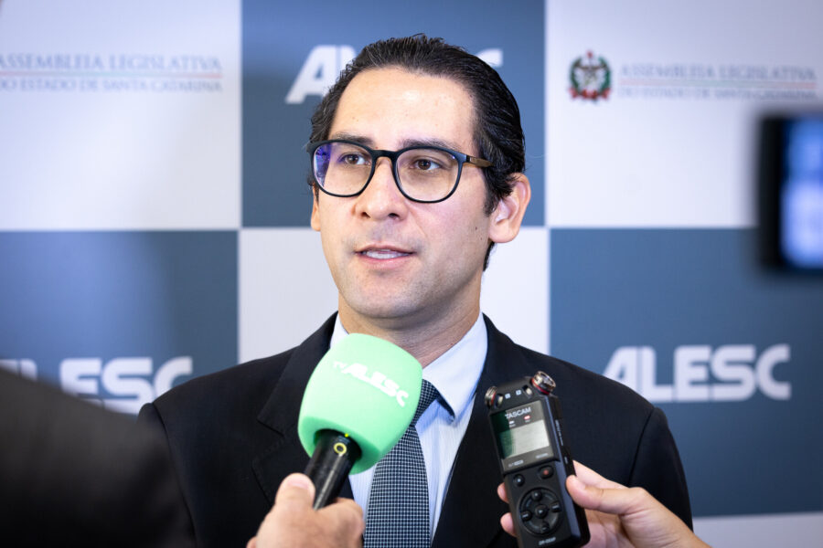 Vitor Hugo Fonseca de Jesus, médico especialista do Cepon