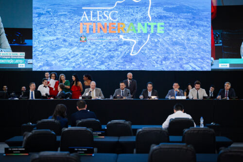 ALESC ITINERANTE  CURITIBANOS – Comissão de Constituição e Justiça