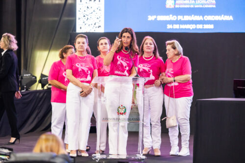 Prefeitura de Curitibanos e entidades se manifestam