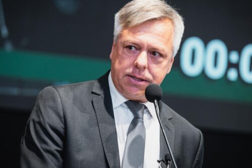 Veto do governador retira garantia de mercado e agricultura familiar de SC perde R$ 125 mi