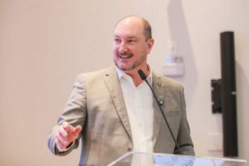 No mês da Mulher, Mauro destaca legado no enfrentamento à violência de gênero