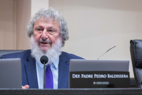 Padre Pedro propõe pontos de apoio obrigatórios para motoristas e entregadores por aplicativo em SC