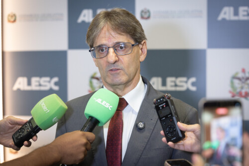 Investimentos na saúde chegam a R$ 1 bilhão em SC com Novo PAC, diz Saretta