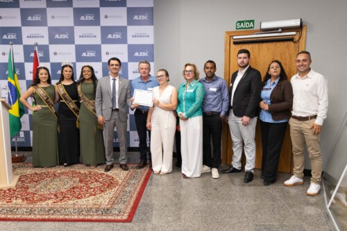 Moção de Aplauso – Família Basquerote