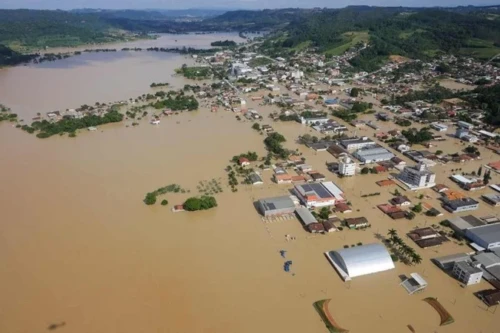 Possível ocorrência de El Niño motiva debate na Alesc sobre prevenção e resposta a eventos climáticos extremos