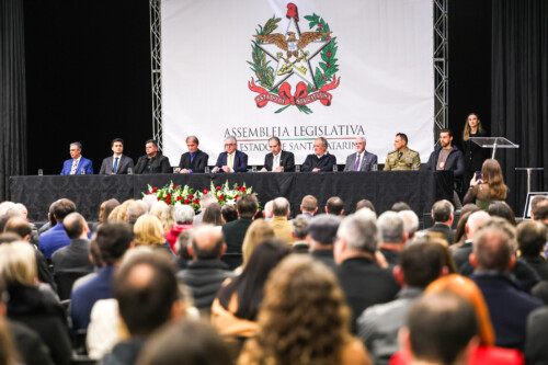Sessão Solene em homenagem aos 70 anos da Comarca de Turvo