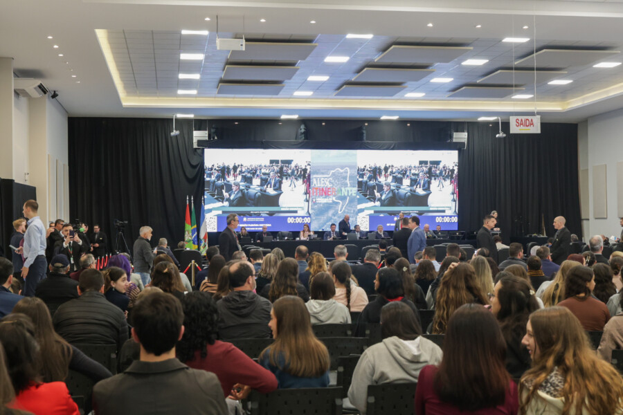 Público compareceu em bom número na edição de Araranguá; presidente da Alesc faz balanço positivo das atividades