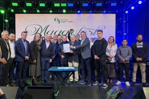 Rodrigo Minotto participa da abertura da Maggiofest 2026, em Morro da Fumaça
