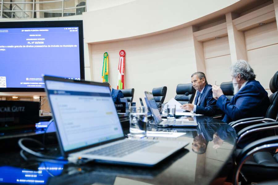Plenário da Alesc, durante a votação dos projetos, na sessão da tarde desta terça-feira (2)