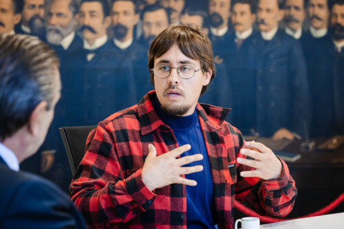 O meteorologista Piter Scheuer, que esteve na Alesc nesta quinta-feira (11)