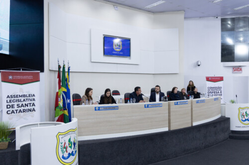 Evento promovido pela Alesc foi realizado na Câmara de Vereadores de Lages, na noite desta quinta (11)