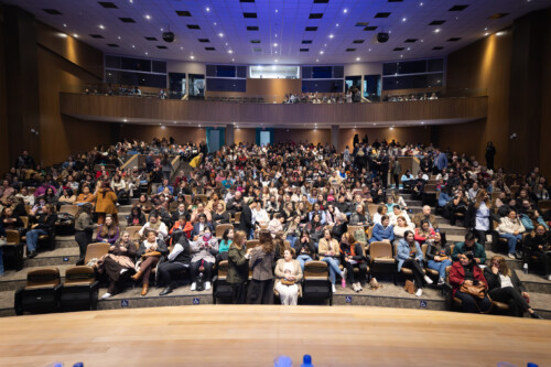 Seminário em Joinville debate inclusão e políticas públicas para pessoas com autismo
